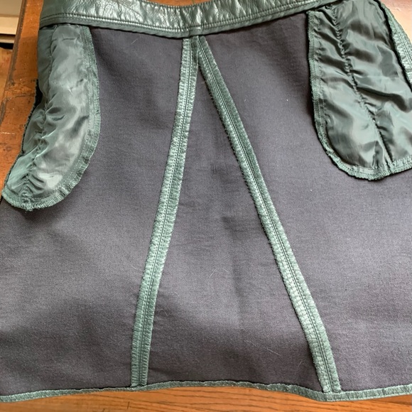 Skirt - Picture 2 of 3